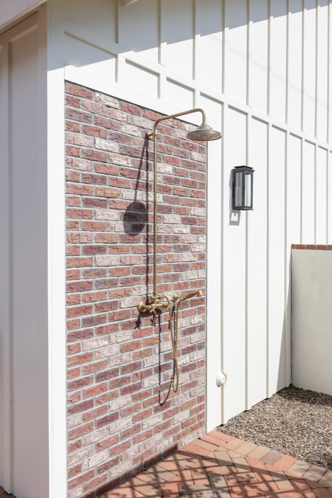 Brick outdoor shower, Arcadia