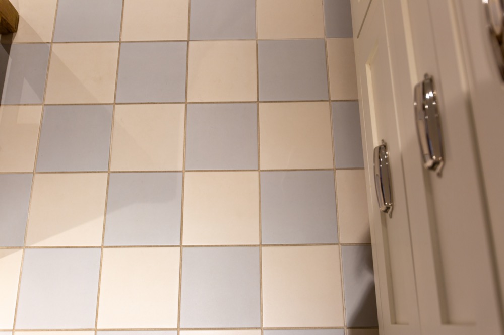 Blue and cream checkerboard tile, Paradise Valley
